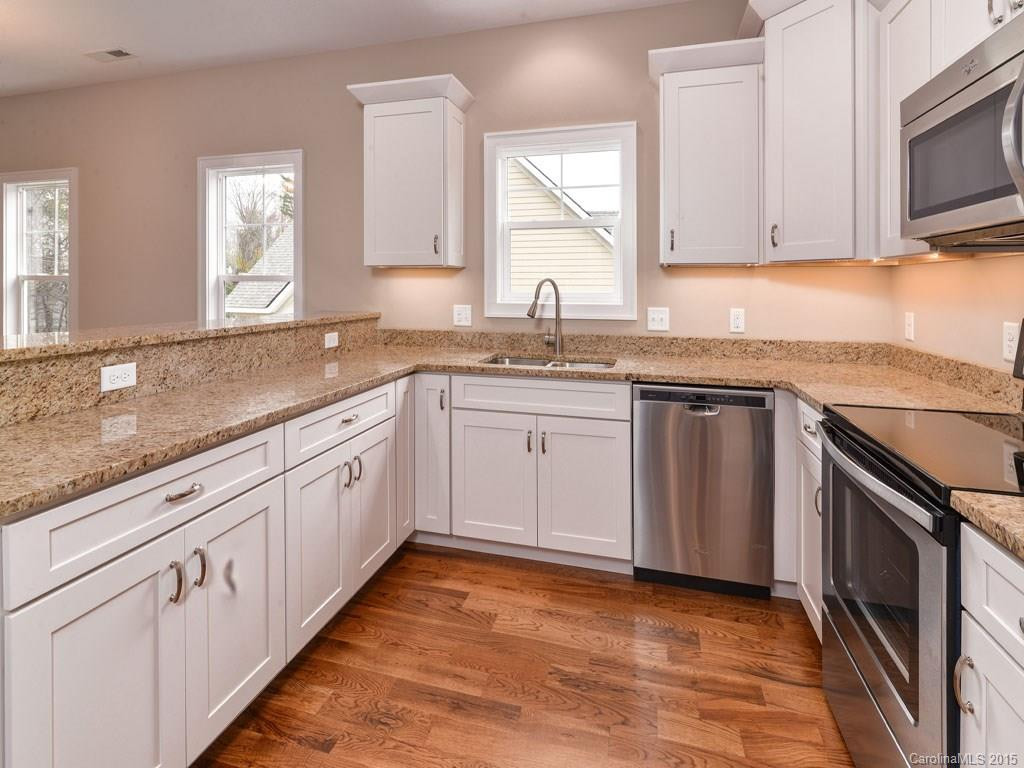 121 WHITE OAK ROAD EXT - Photo 8