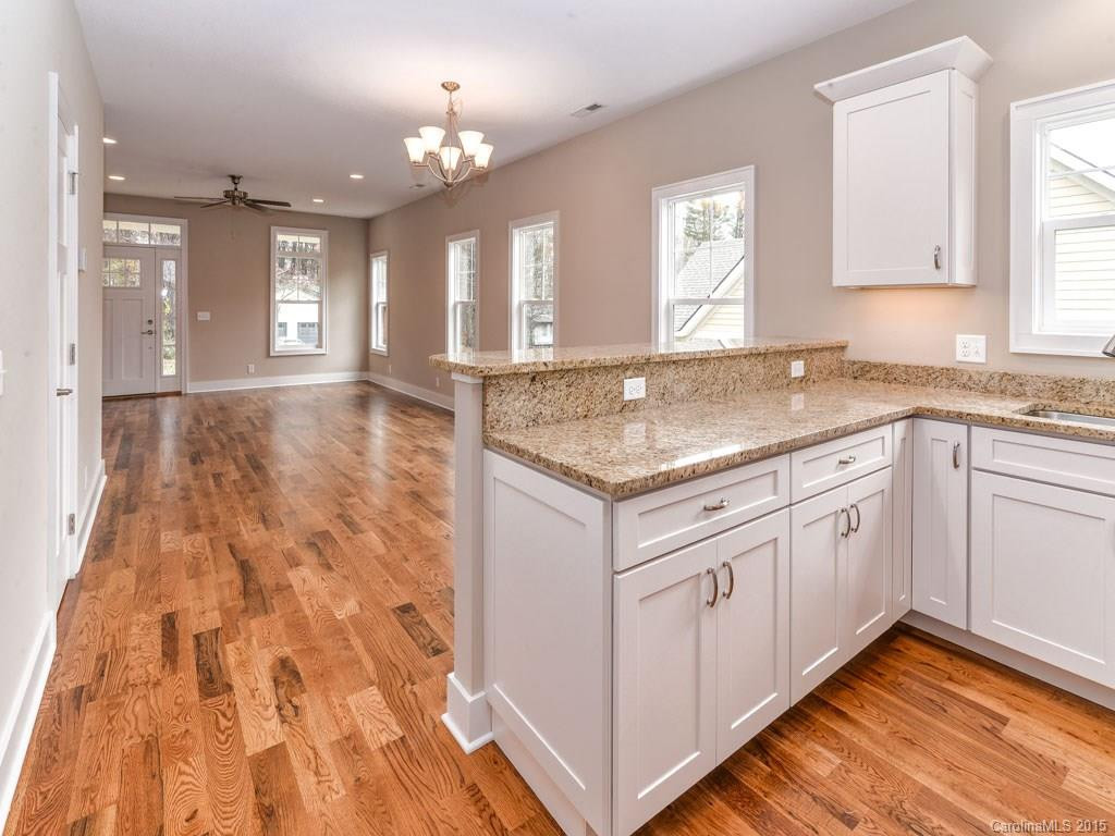 121 WHITE OAK ROAD EXT - Photo 9