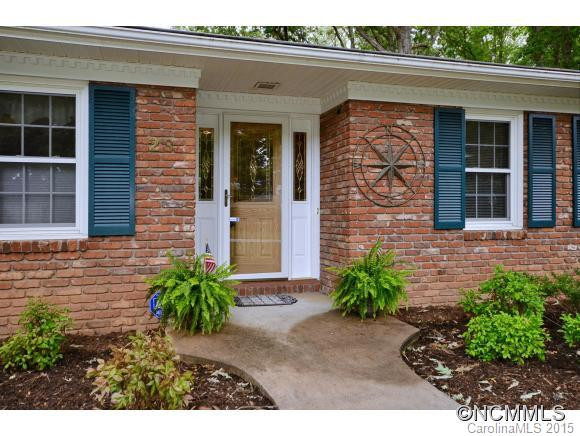23 Fox Chase Road - Photo 2