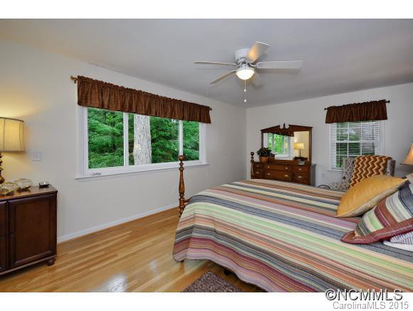 23 Fox Chase Road - Photo 14