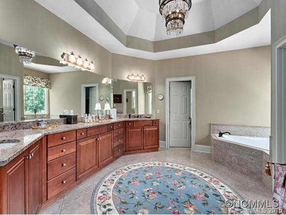 12 BLENHEIM COURT - Photo 13