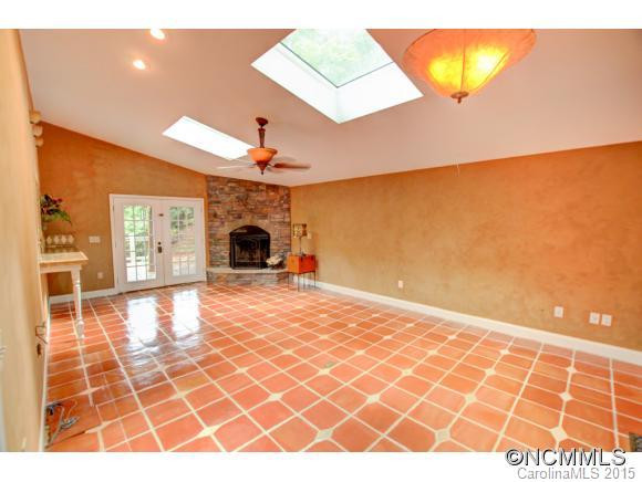 8 Simpson Hollow Road - Photo 5