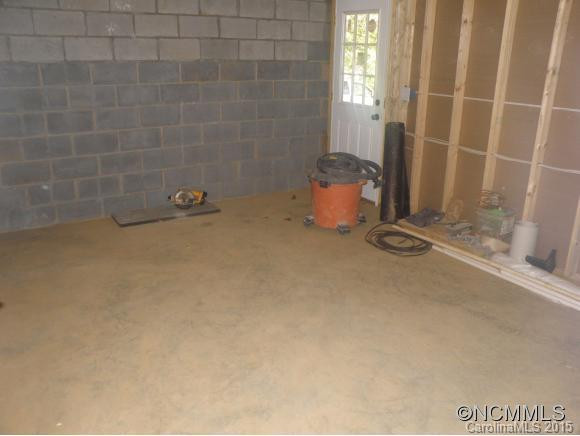 207 Royal Pines Drive - Photo 18
