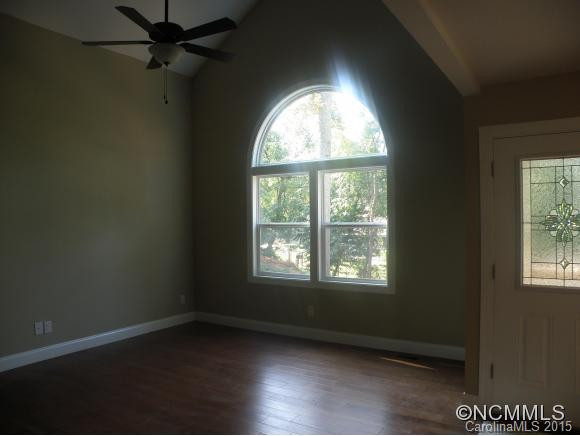 207 Royal Pines Drive - Photo 7