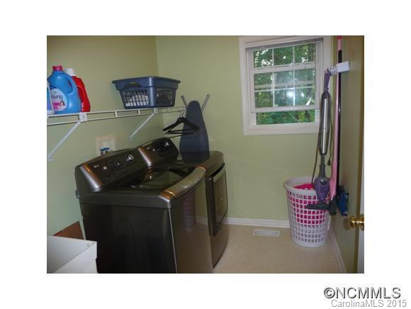 90 COLLINS ROAD - Photo 15