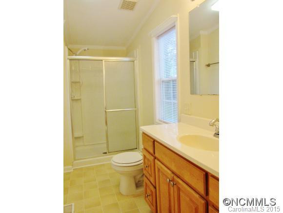 131 LESLIE WAY - Photo 12