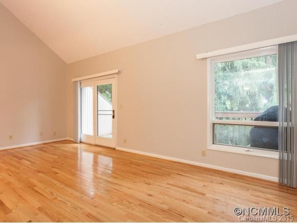 61 Maple Ridge Lane - Photo 4