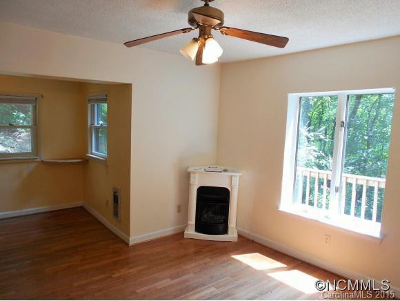 66 Orange St - Photo 2
