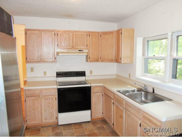 66 Orange St - Photo 4