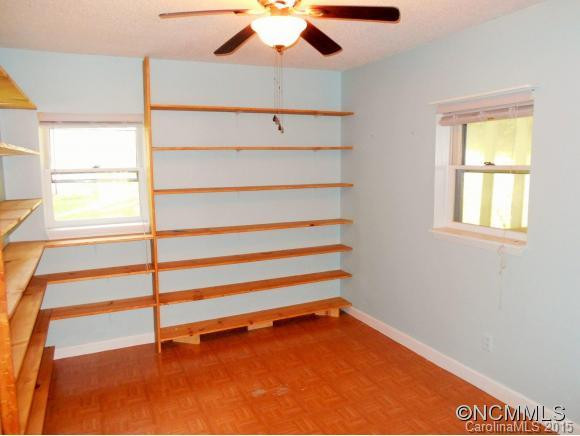 66 Orange St - Photo 8