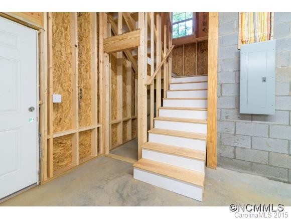 307 Tenth Street - Photo 17