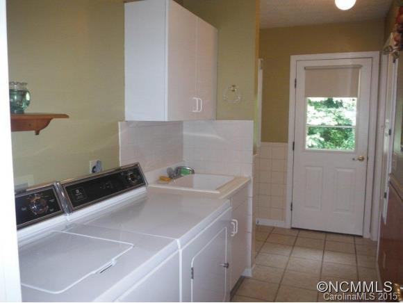 401 NELSON STREET - Photo 17