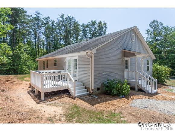 19 Woodland Drive - Photo 2