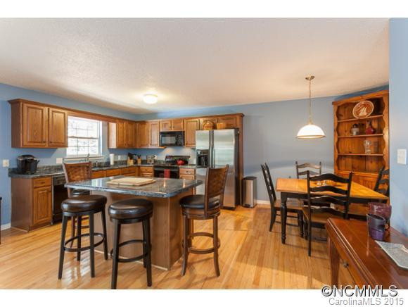 19 Woodland Drive - Photo 3