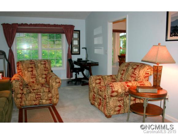 190 Allen Paul Dr - Photo 3
