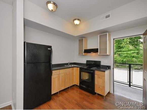 125 CLINGMAN AVE, UNIT #103 - Photo 3