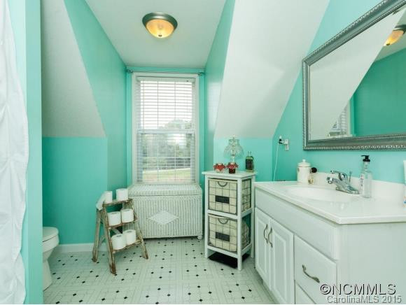130 Westview Drive - Photo 14