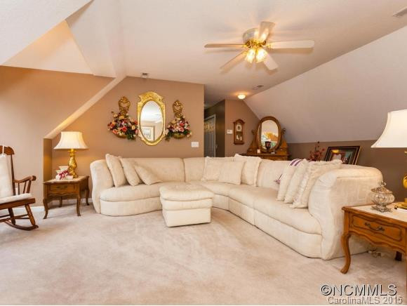 130 Westview Drive - Photo 15
