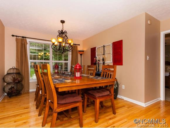130 Westview Drive - Photo 5