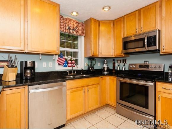 130 Westview Drive - Photo 7