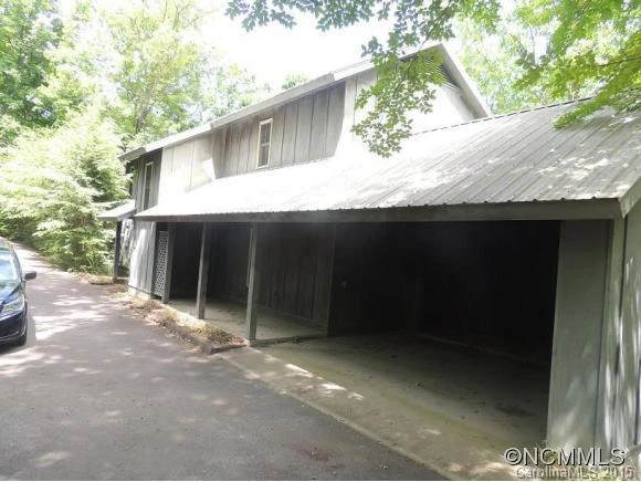 145 Overlook Circle