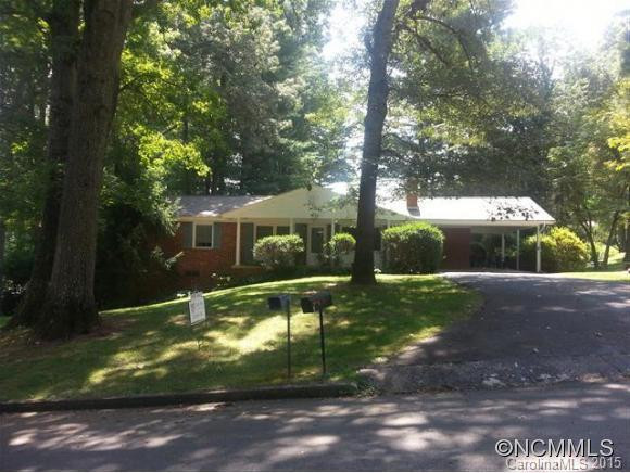 414 Comet Drive - Photo 2
