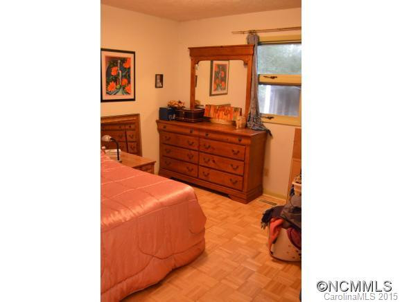 117 Talbot - Photo 6