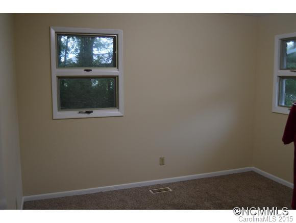 117 Talbot - Photo 7