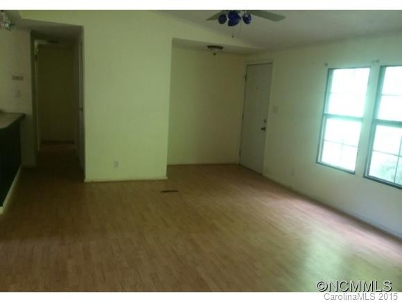 594 King Road - Photo 3