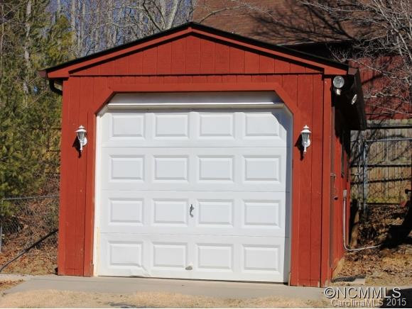 81 WHITAKER CIRCLE - Photo 8