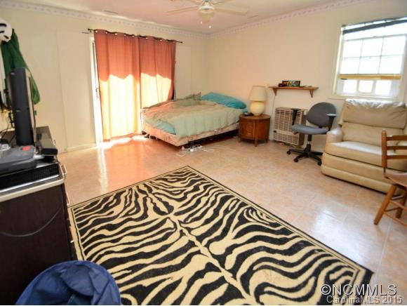 8 Vail Court - Photo 16