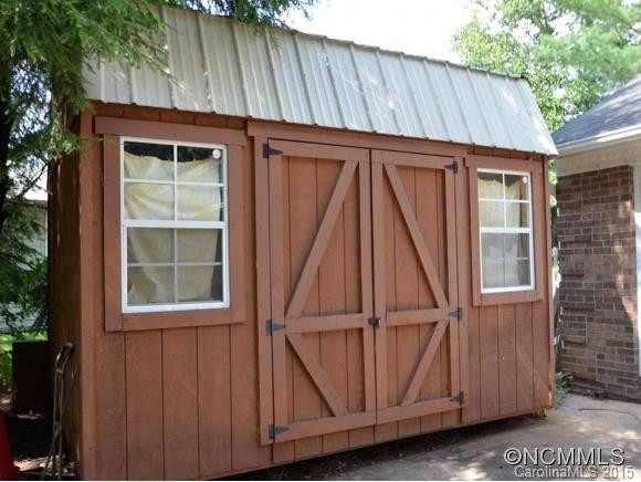 8 Vail Court - Photo 18