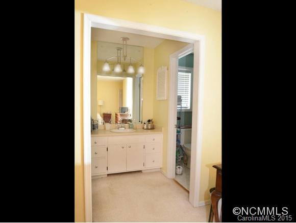8 Vail Court - Photo 10