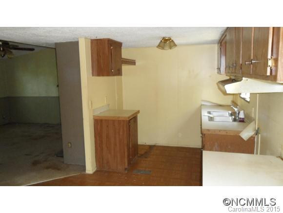 263 Inman Branch Road - Photo 3
