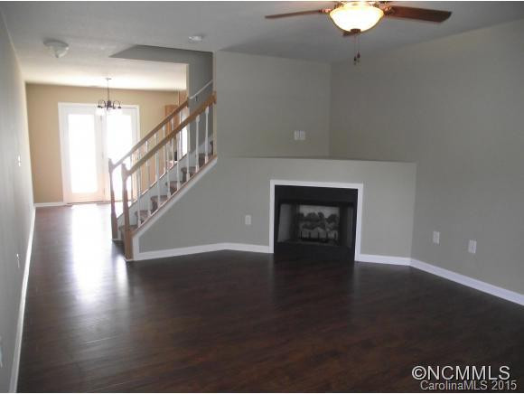 136 Lanceford Circle - Photo 2