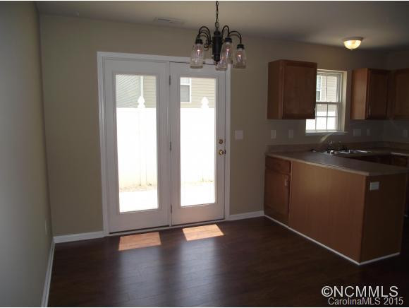 136 Lanceford Circle - Photo 5