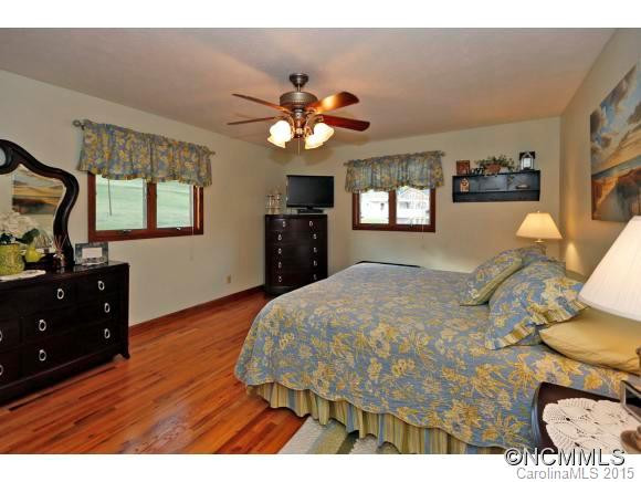 15 Allen Street - Photo 14
