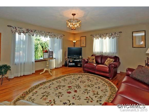 15 Allen Street - Photo 5