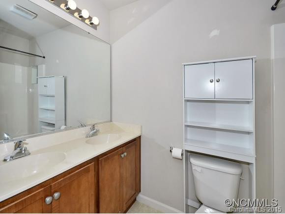 244 FARINGTON CIRCLE - Photo 5