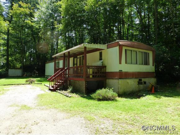 68 INDIAN HILL DRIVE - Photo 2