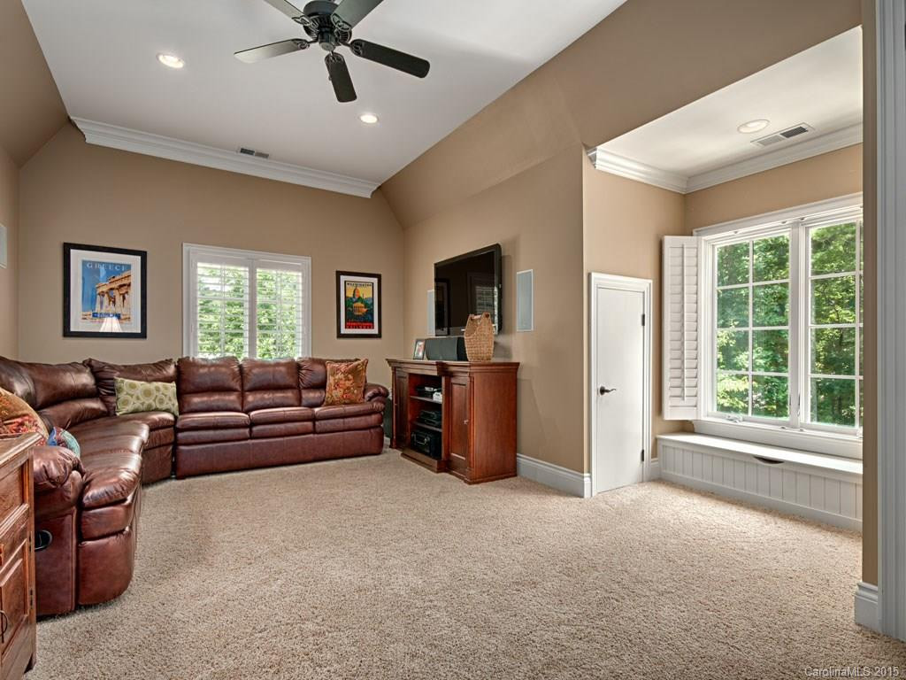 49 CHAUNCEY CIRCLE - Photo 14