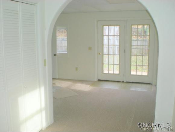 92 Eastview Circle - Photo 9