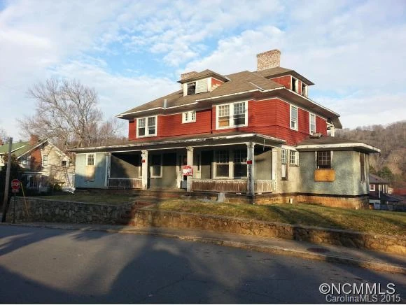 27 Washington Road