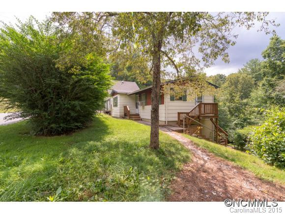 440 Lakey Gap Rd