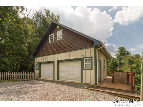 440 Lakey Gap Rd - Photo 4