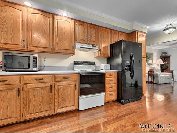 32 LOG CABIN - Photo 11