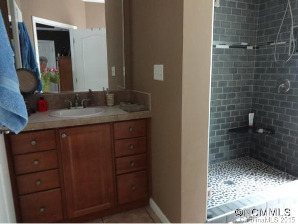 325 Belvedere Drive - Photo 11