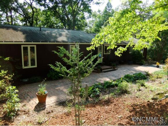 2825 River Road