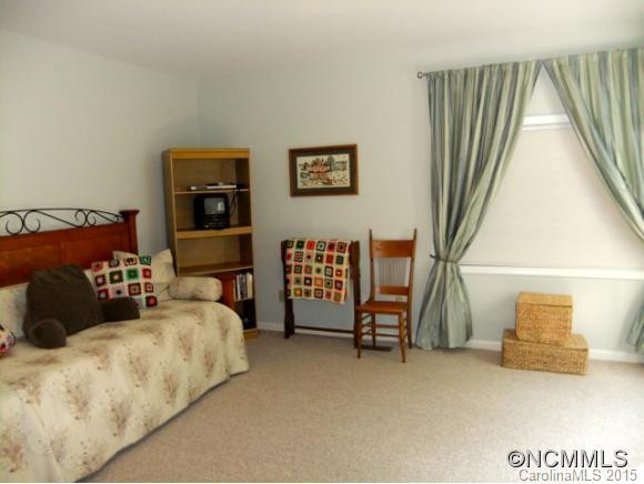 2825 River Road - Photo 22