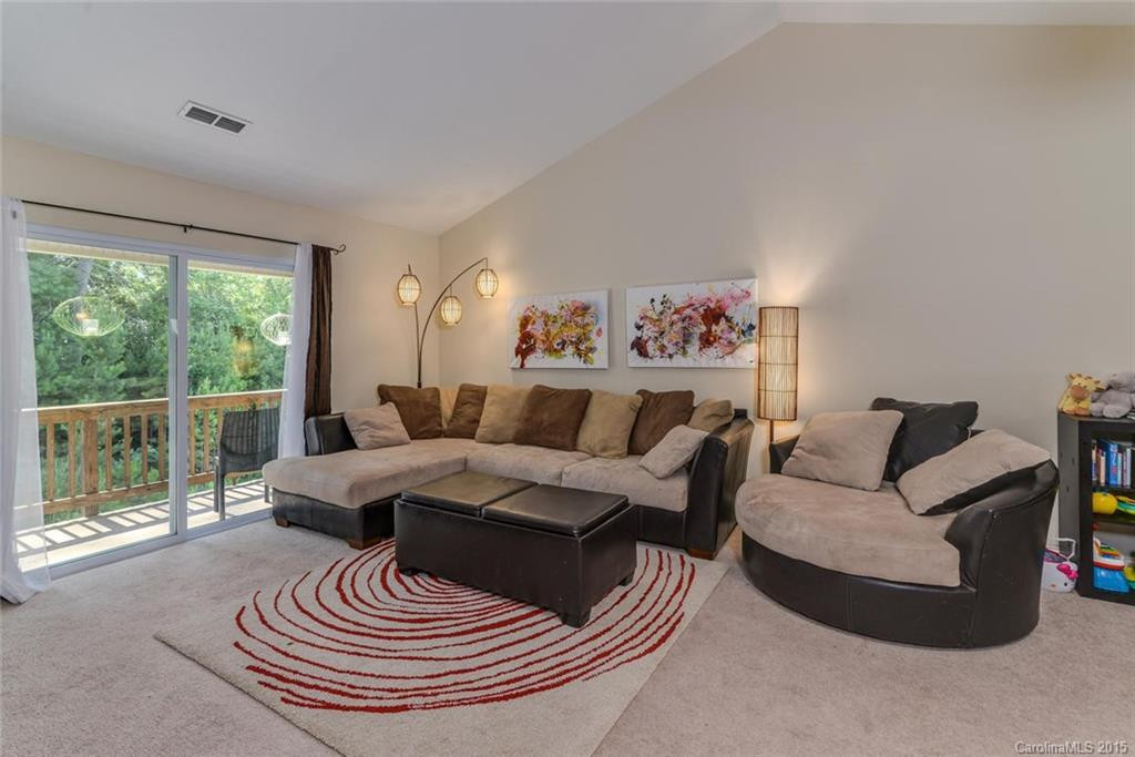 93 Foxden Drive #202 - Photo 4